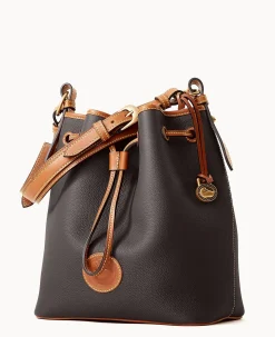 Dooney & Bourke Ready For the Getaway|Pebbled Leather<All Weather Leather 3.0 Drawstring 25 Black