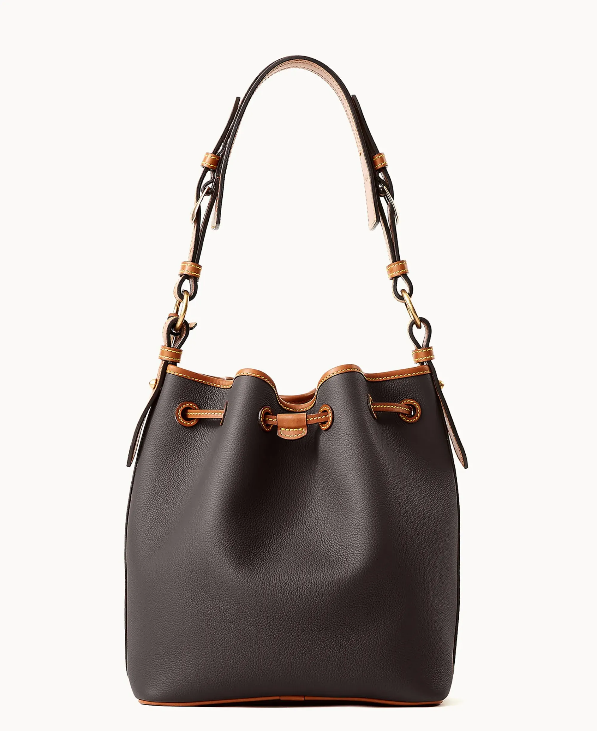 Dooney & Bourke Ready For the Getaway|Pebbled Leather<All Weather Leather 3.0 Drawstring 25 Black