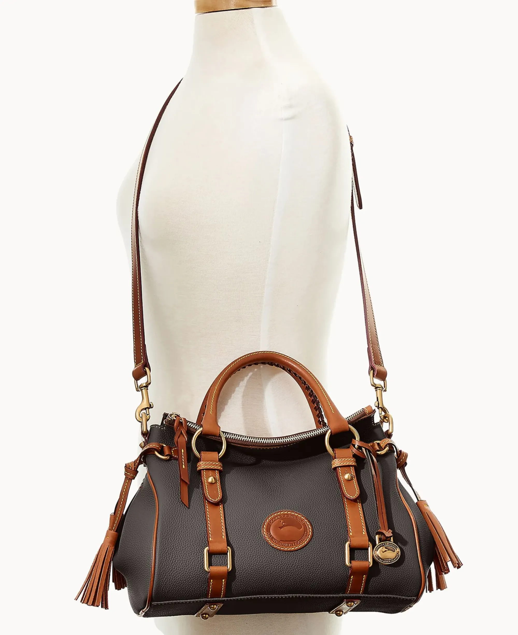 Dooney & Bourke Ready For the Getaway|Pebbled Leather<All Weather Leather 3.0 Satchel 30 Black