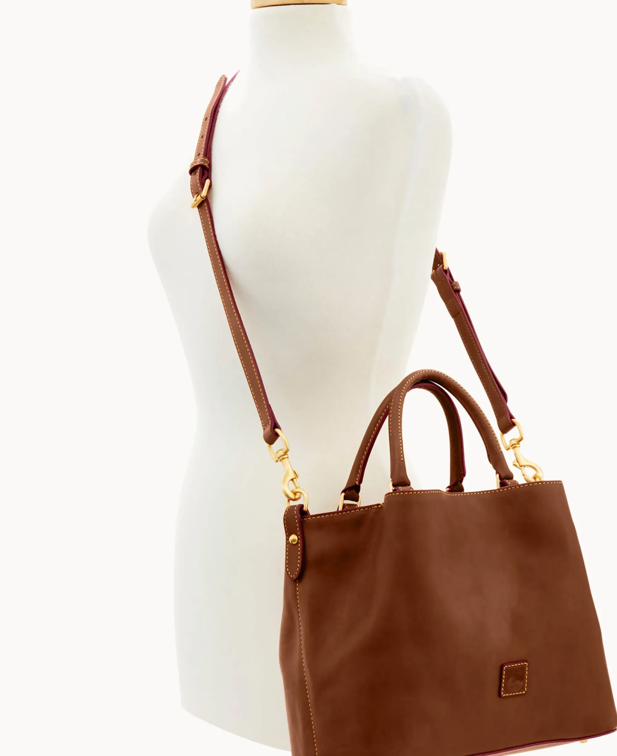 Dooney & Bourke The Florentine Collection|Ready For the Getaway<Florentine Brenna Chestnut