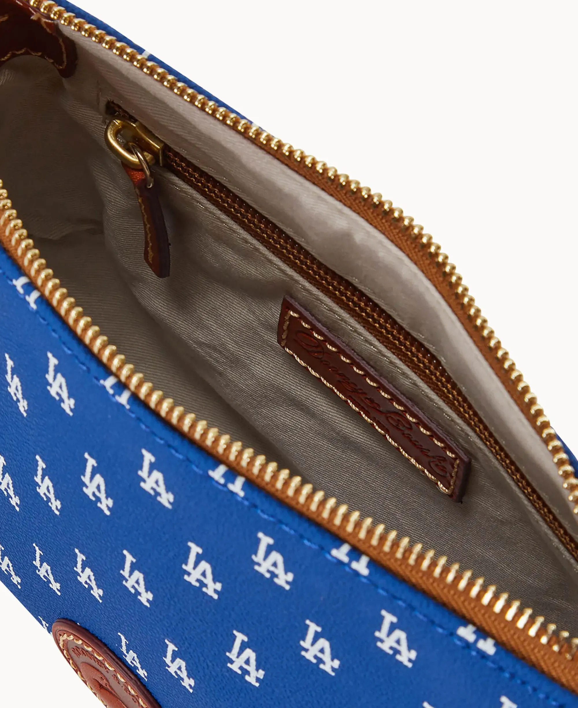 Dooney & Bourke Game Day Ready|Printed Fabric<MLB Crossbody Pouchette Dodgers