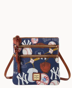 Dooney & Bourke Game Day Ready|Printed Fabric<MLB N S Triple Zip Crossbody Yankees
