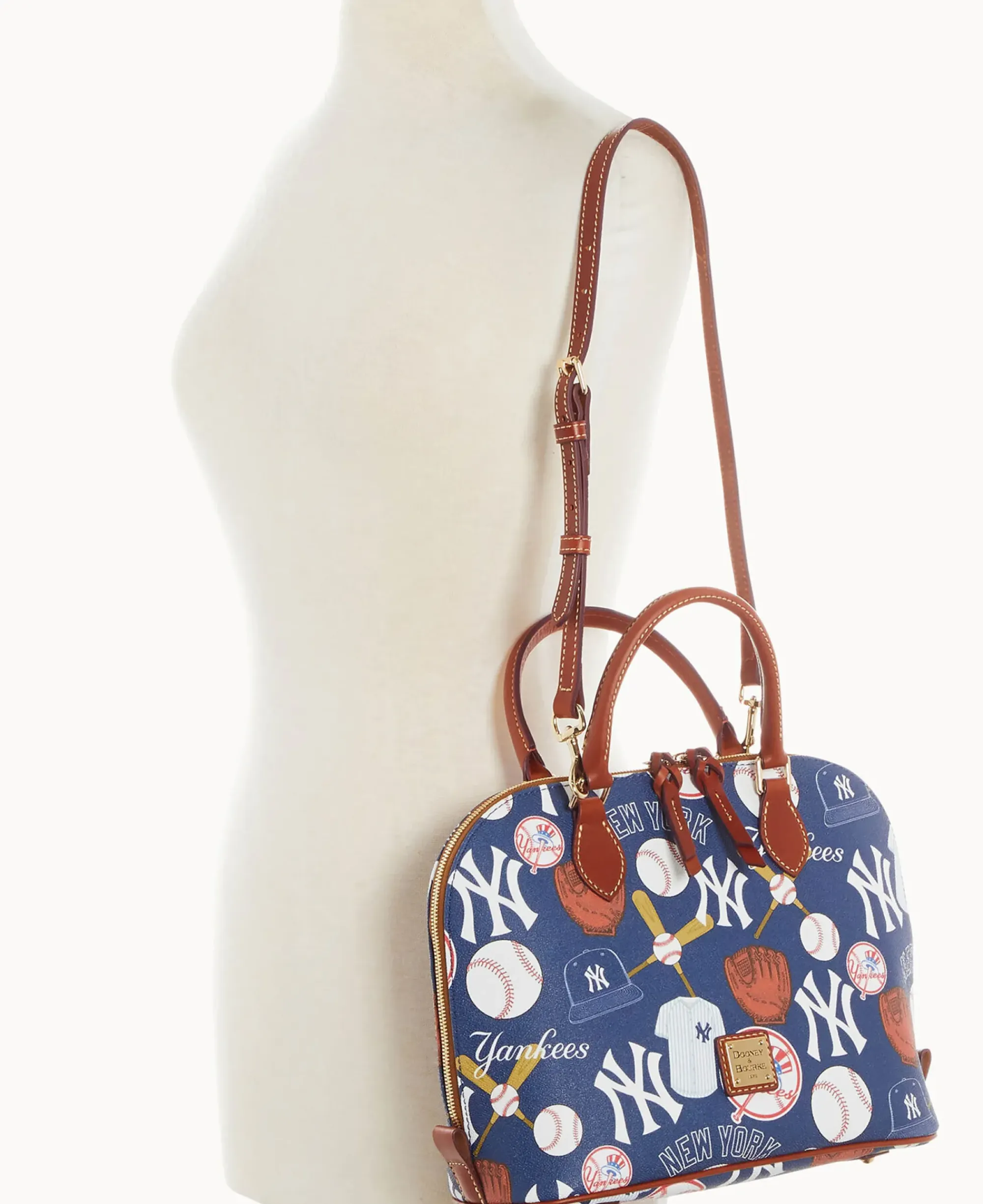 Dooney & Bourke Game Day Ready|Printed Fabric<MLB Zip Zip Satchel Yankees
