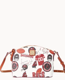 Dooney & Bourke Game Day Ready|Printed Fabric<NFL Suki Crossbody BUCCANEERS