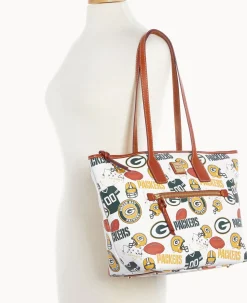 Dooney & Bourke Game Day Ready|Printed Fabric<NFL Tote PACKERS