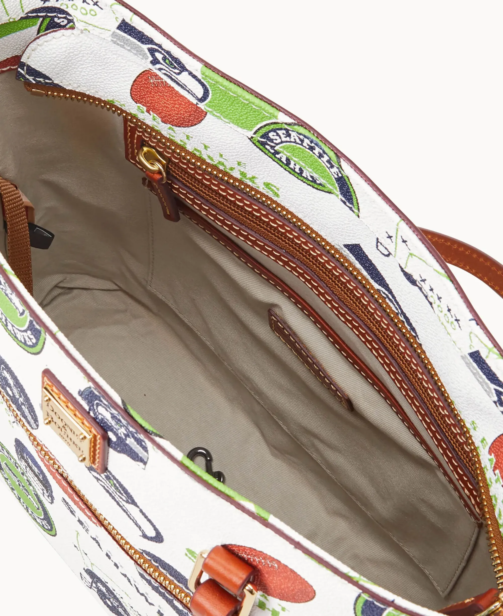 Dooney & Bourke Game Day Ready|Printed Fabric<NFL Shopper SEAHAWKS