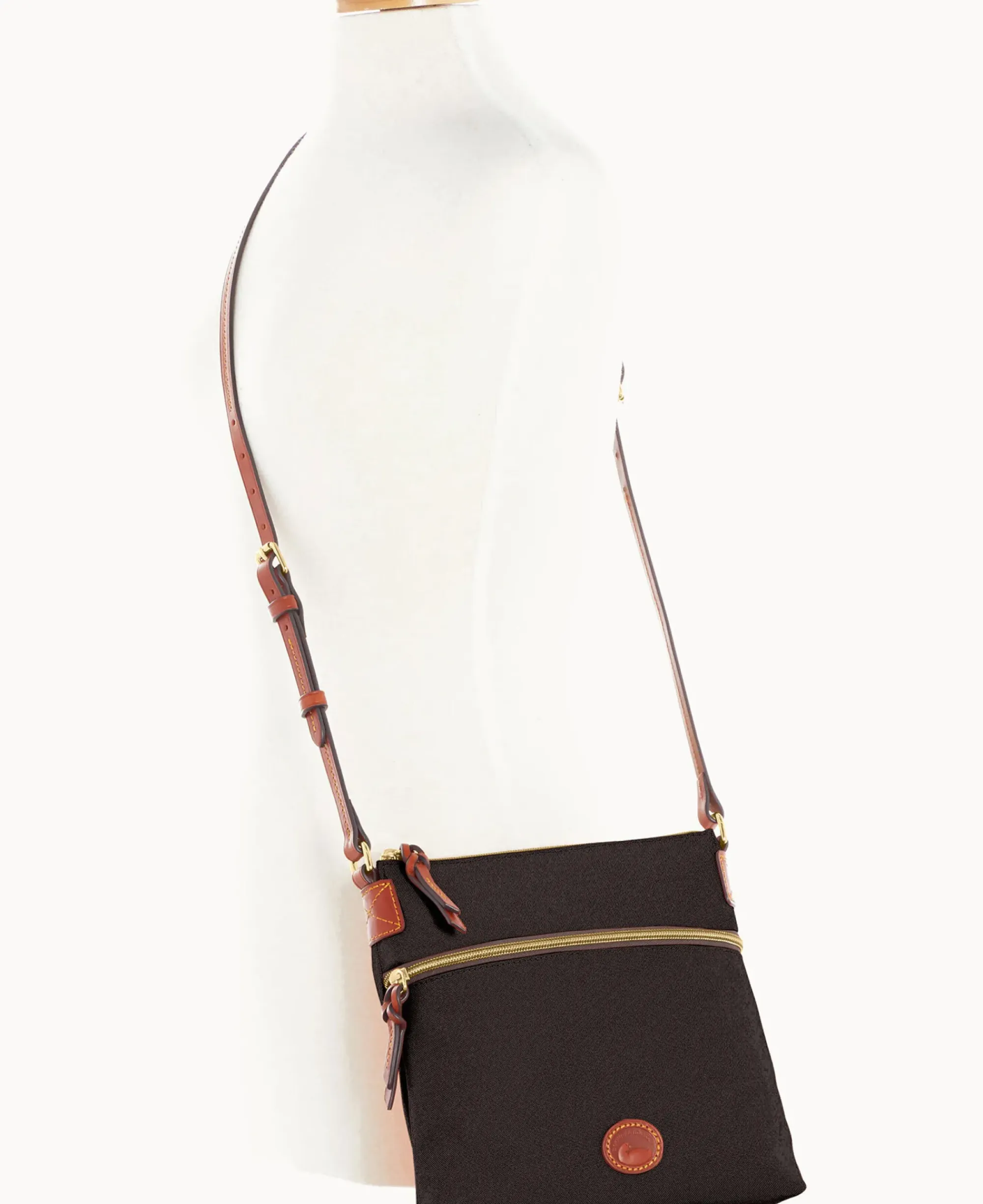 Dooney & Bourke Spring Style|Nylon<Nylon Crossbody Black