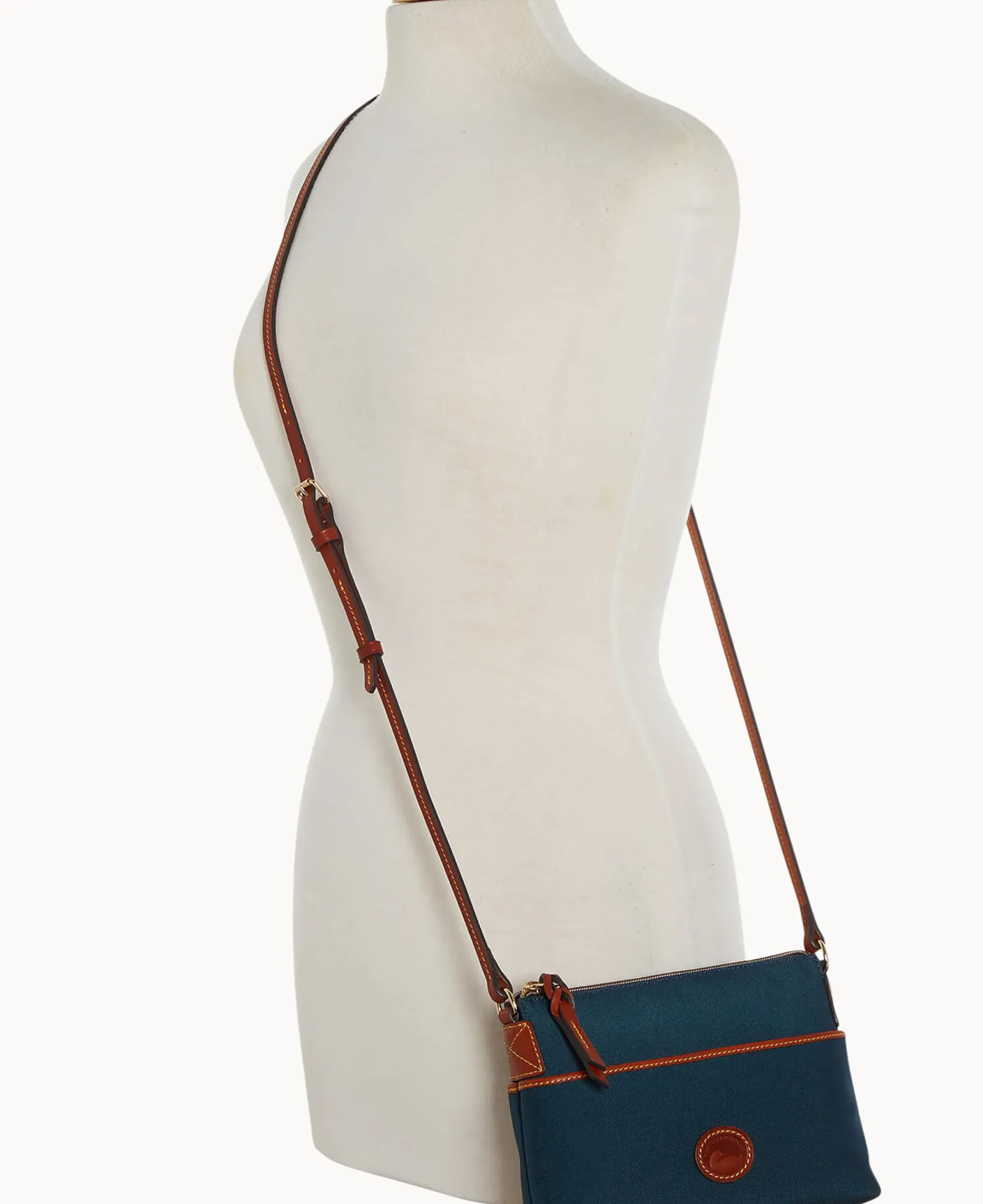 Dooney & Bourke Spring Style|Nylon<Nylon Katie Crossbody Navy