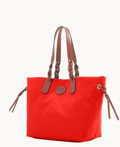Dooney & Bourke Spring Style|Ready For the Getaway<Nylon Shopper Red