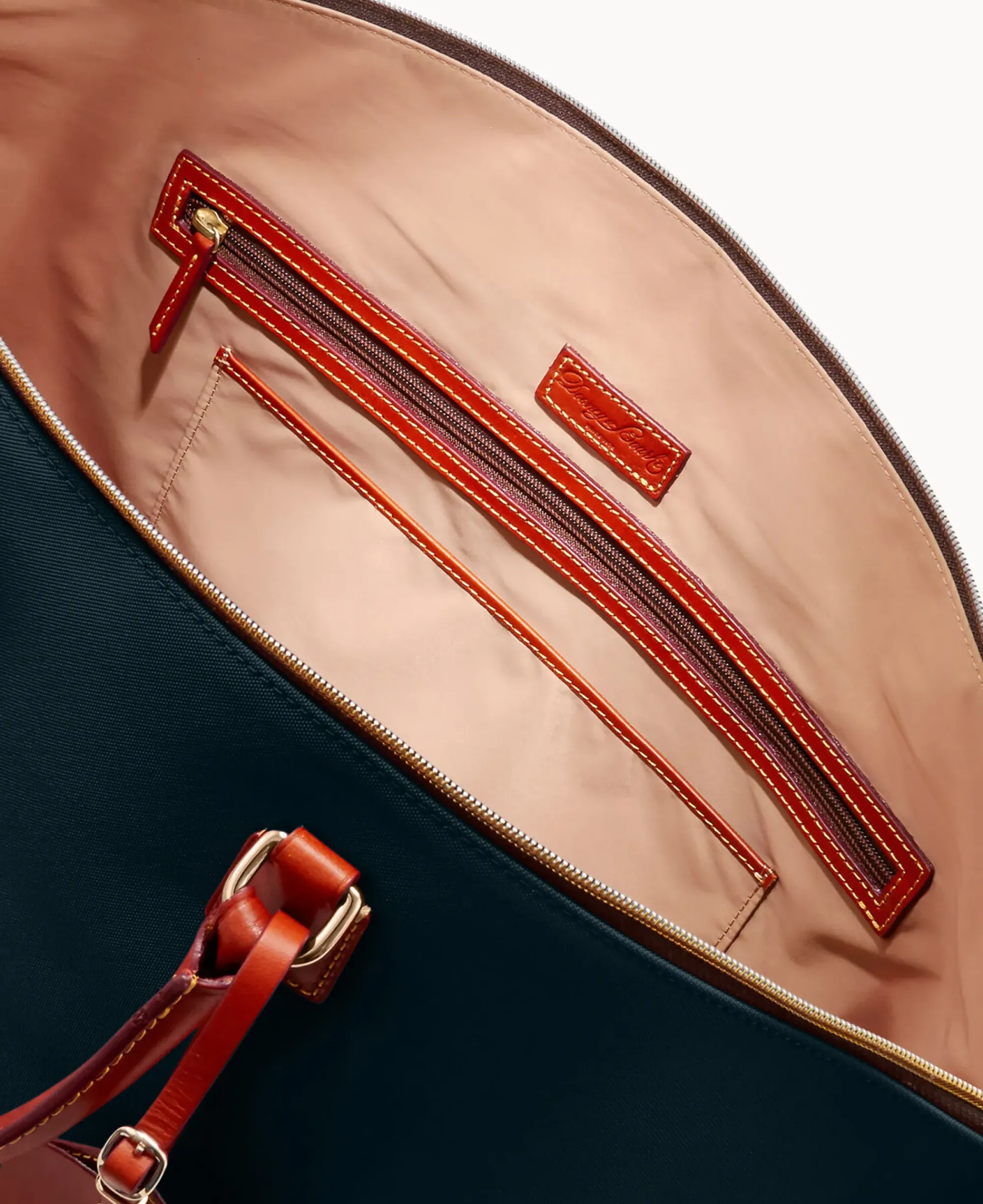Dooney & Bourke Ready For the Getaway|Nylon<Nylon Weekender Black