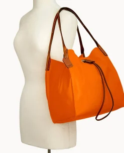 Dooney & Bourke Ready For the Getaway|Smooth Leather<Oncour Elba Full Up Two Tangerine