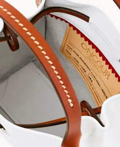 Dooney & Bourke Ready For the Getaway|Smooth Leather<Oncour Elba Tiny Full Up White