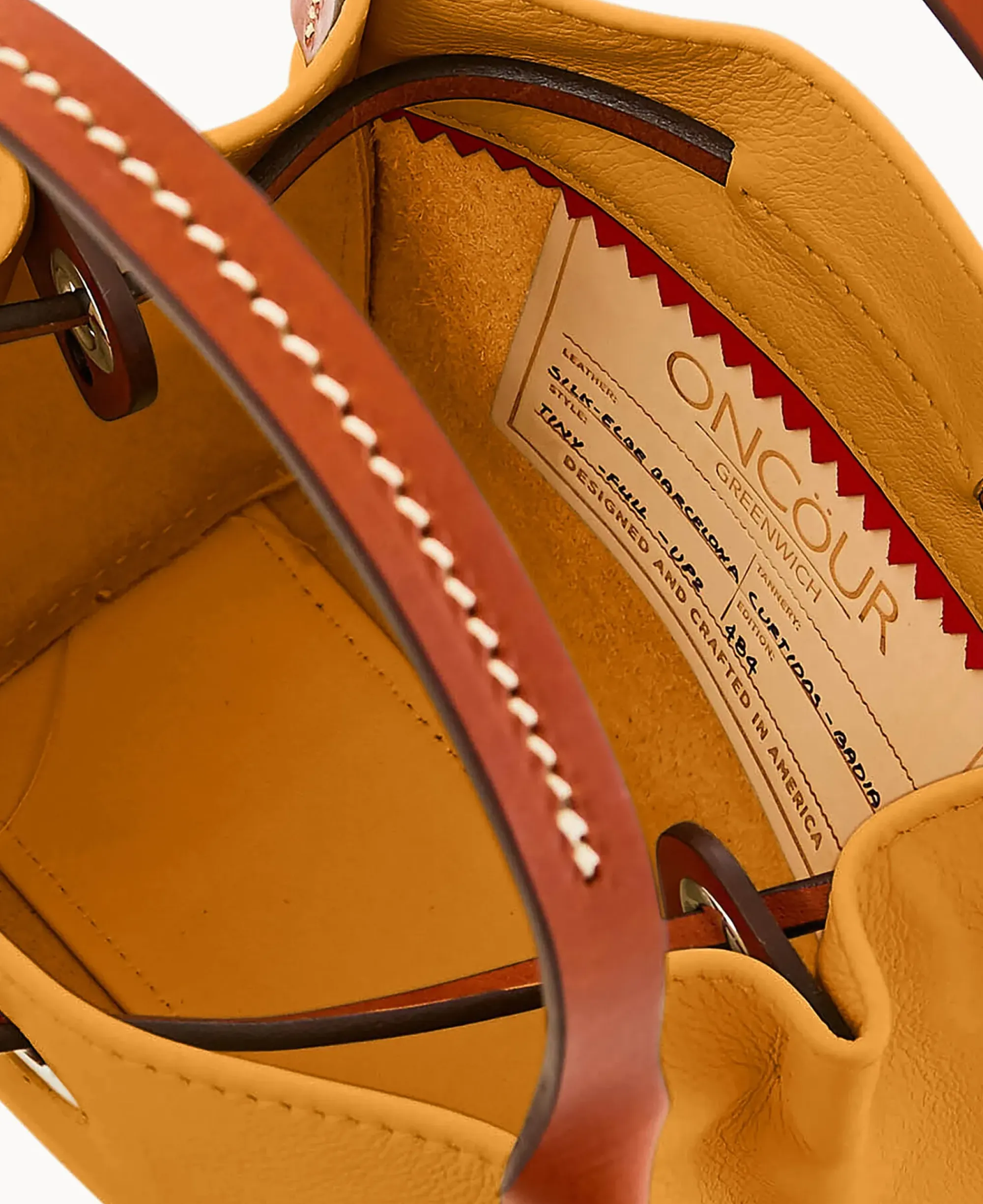 Dooney & Bourke Ready For the Getaway|Smooth Leather<Oncour Elba Tiny Full Up Melon