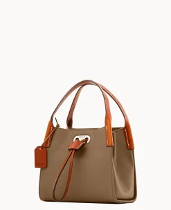 Dooney & Bourke Ready For the Getaway|Textured Leather<Oncour Twist Tiny Full Up Camel