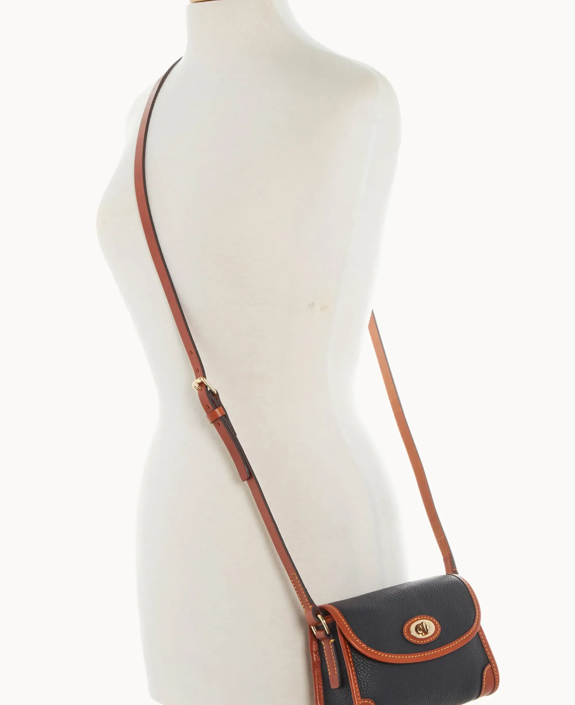 Dooney & Bourke The Pebble Grain Collection|Pebbled Leather<Pebble Grain 18 Crossbody Black