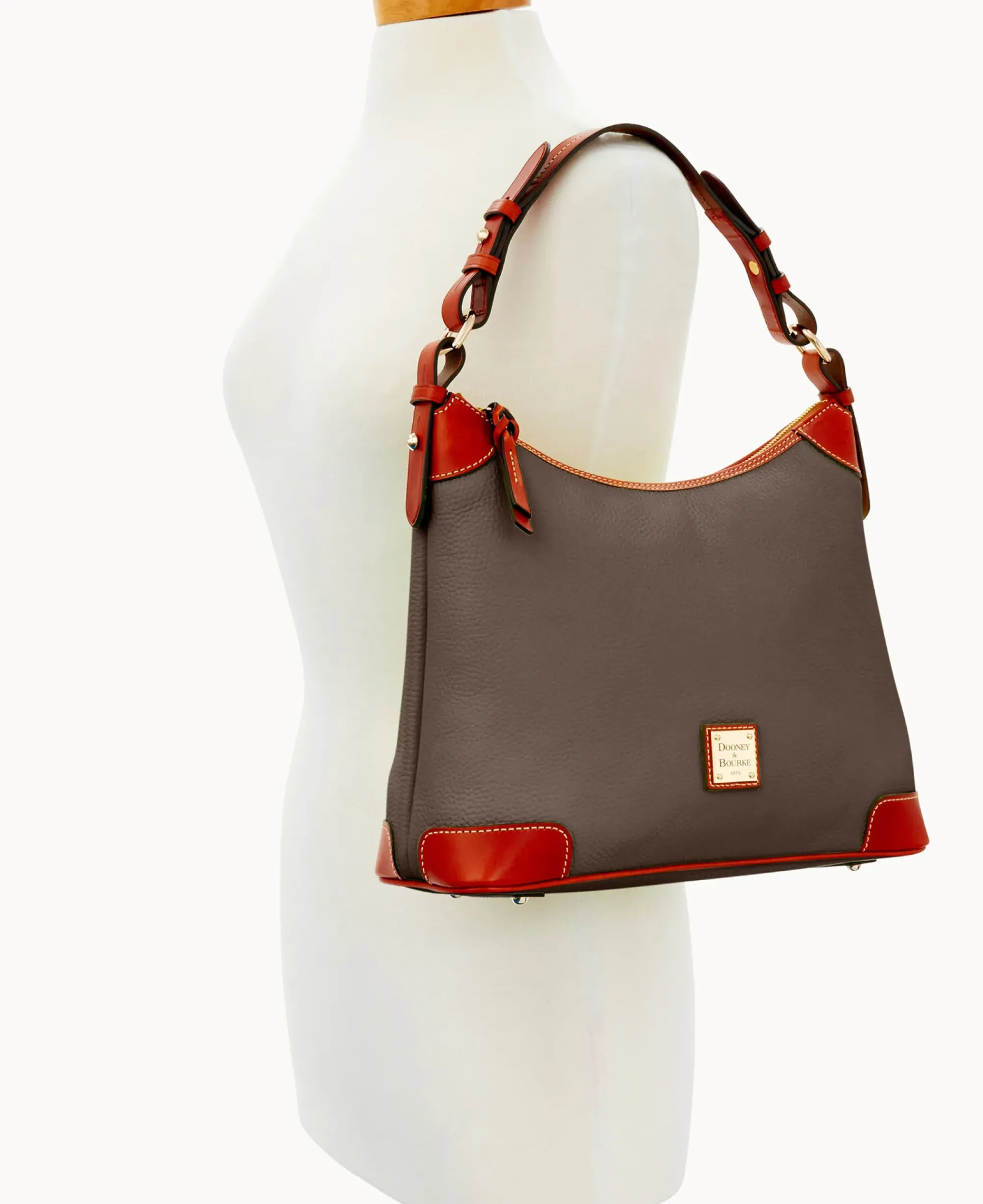 Dooney & Bourke The Pebble Grain Collection|Ready For the Getaway<Pebble Grain Hobo Elephant