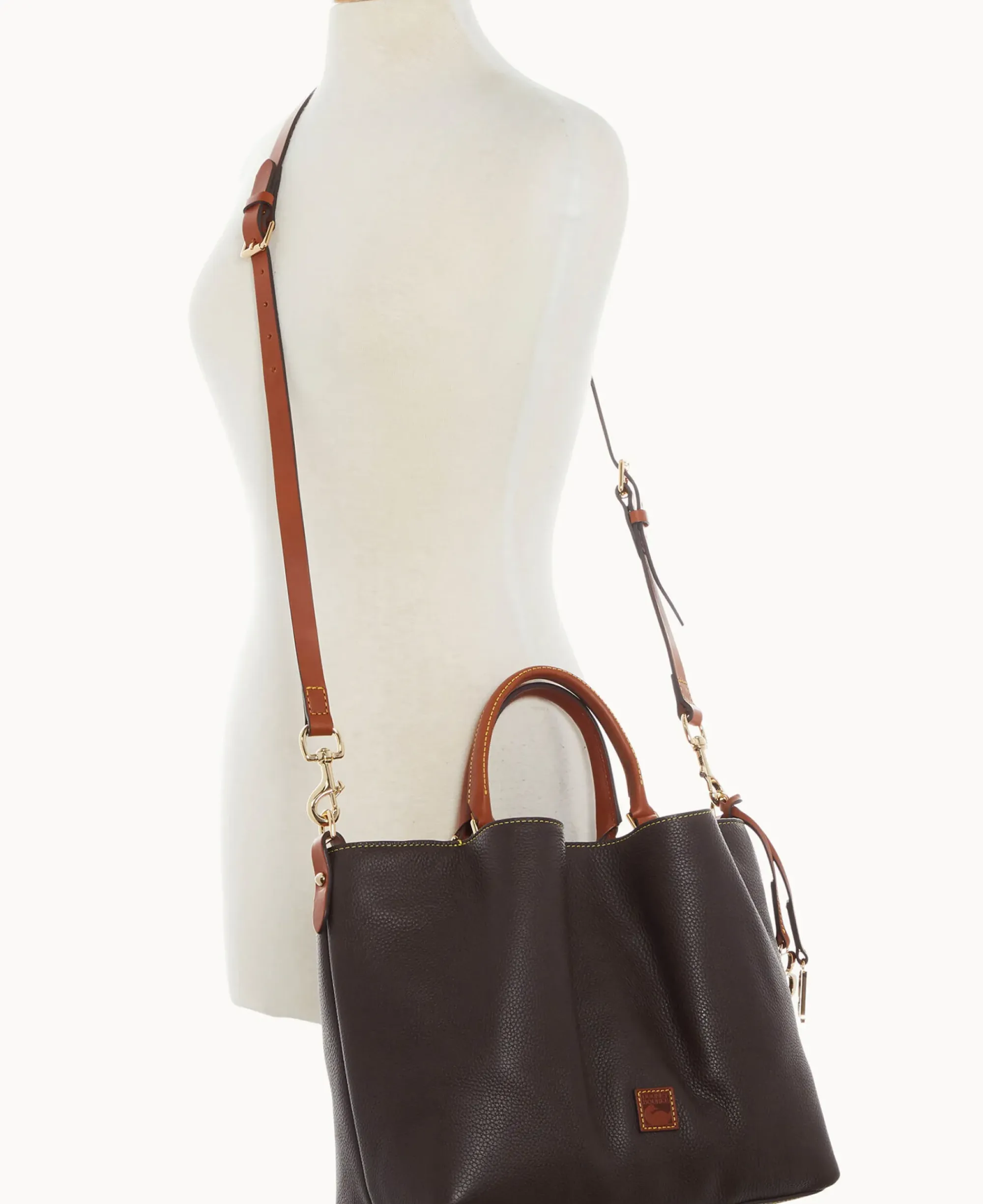 Dooney & Bourke The Pebble Grain Collection|Pebbled Leather<Pebble Grain Large Barlow Brown Tmoro