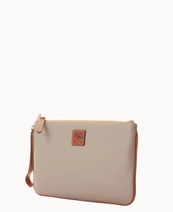 Dooney & Bourke The Pebble Grain Collection|Grab and Go<Pebble Grain Large Wristlet Taupe