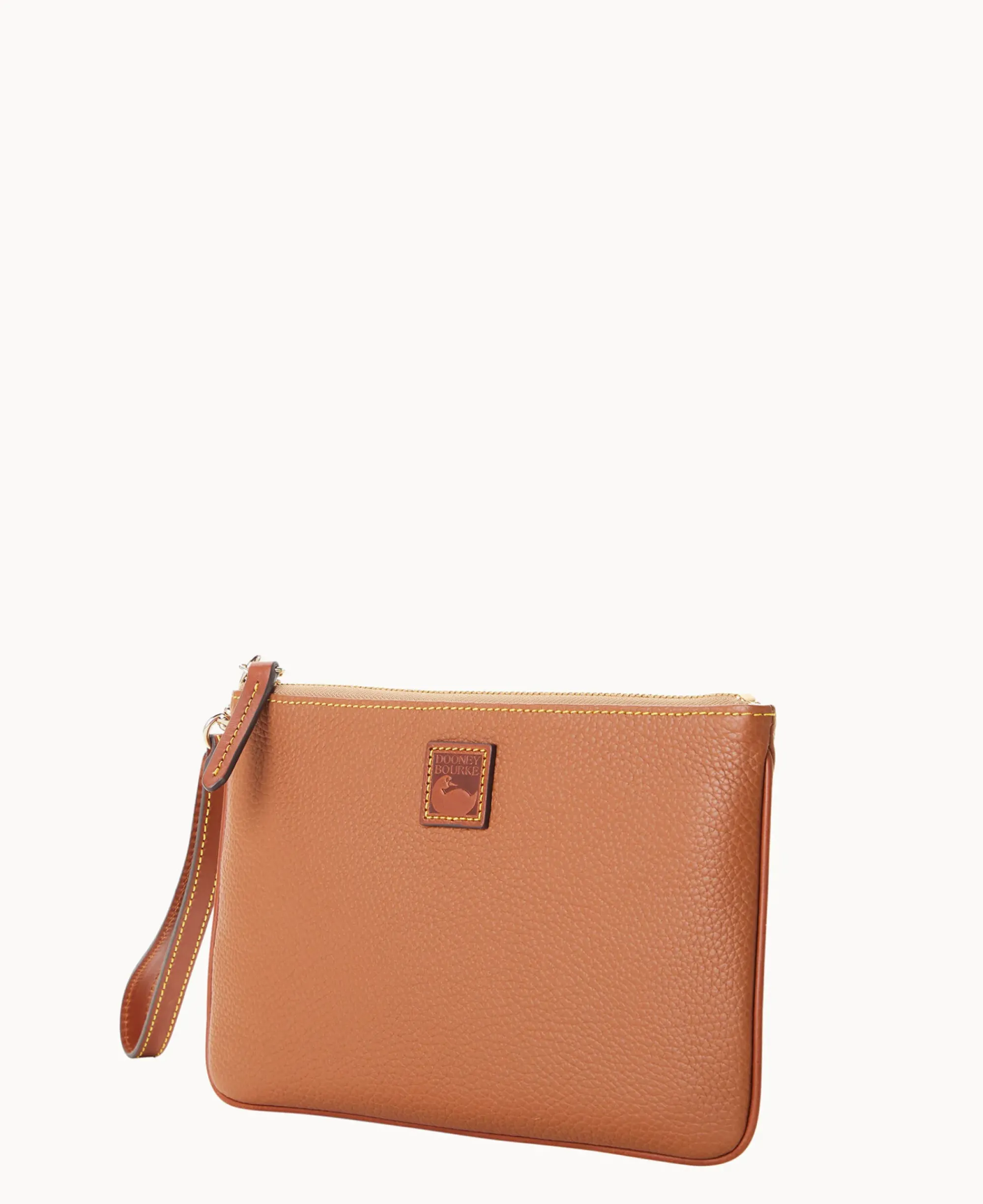 Dooney & Bourke The Pebble Grain Collection|Grab and Go<Pebble Grain Large Wristlet Caramel