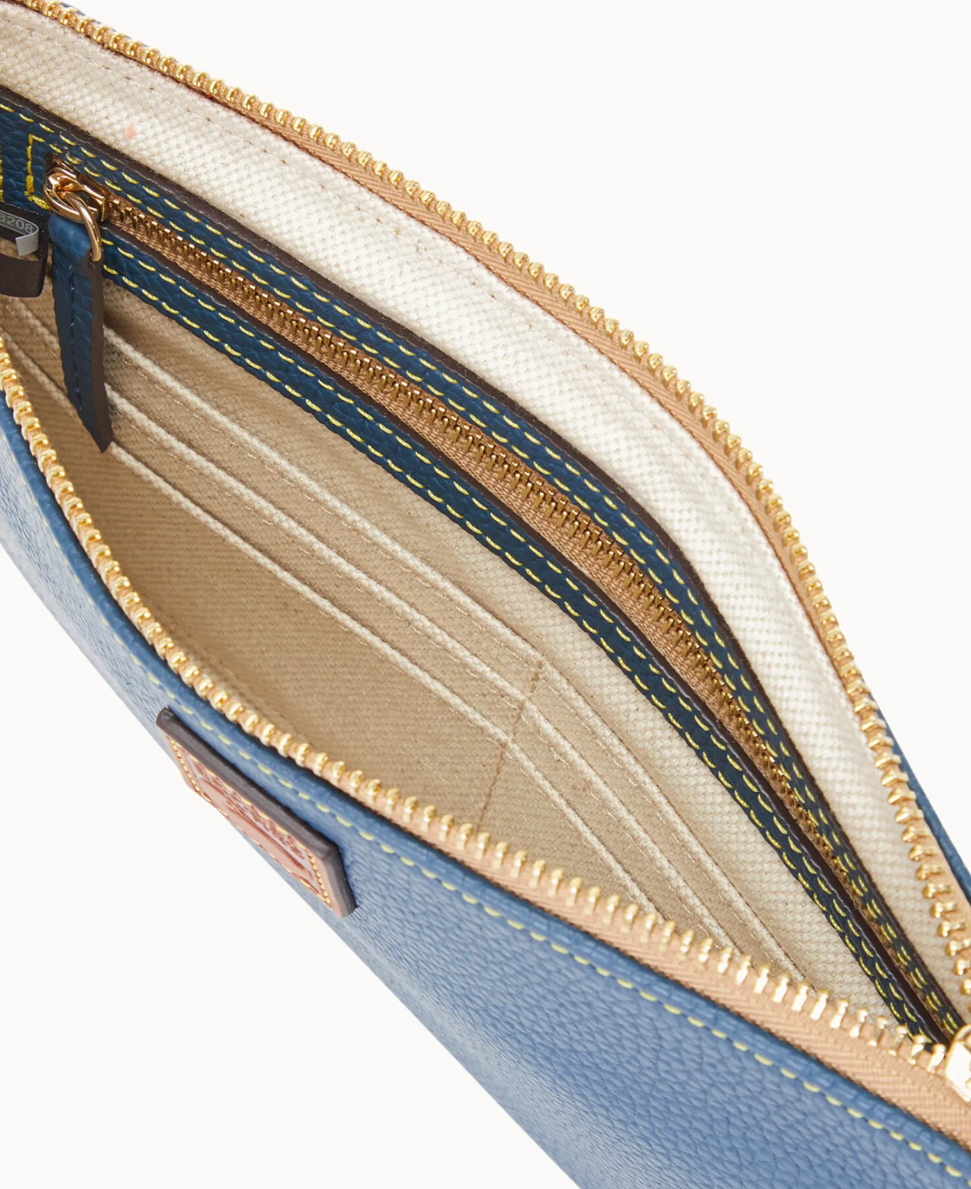 Dooney & Bourke The Pebble Grain Collection|Grab and Go<Pebble Grain Large Wristlet Jeans