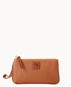 Dooney & Bourke The Pebble Grain Collection|Grab and Go<Pebble Grain Medium Wristlet Caramel