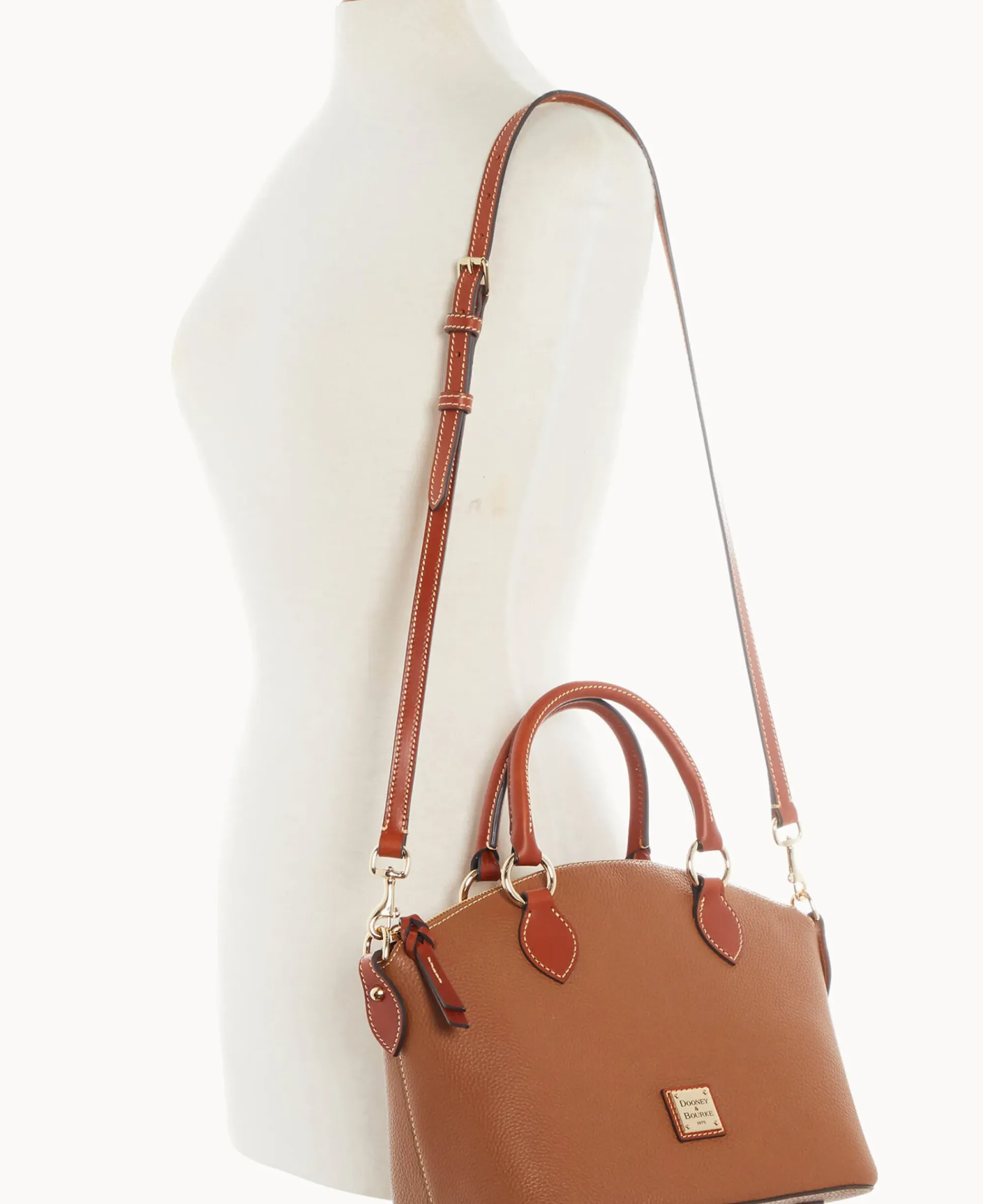 Dooney & Bourke The Pebble Grain Collection|Pebbled Leather<Pebble Grain Satchel Caramel