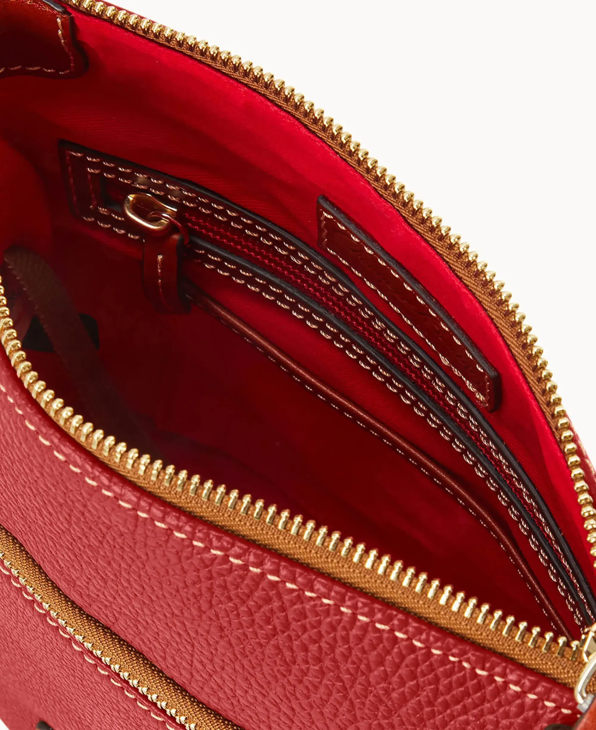Dooney & Bourke The Pebble Grain Collection|Pebbled Leather<Pebble Grain Small Tassel Crossbody Red