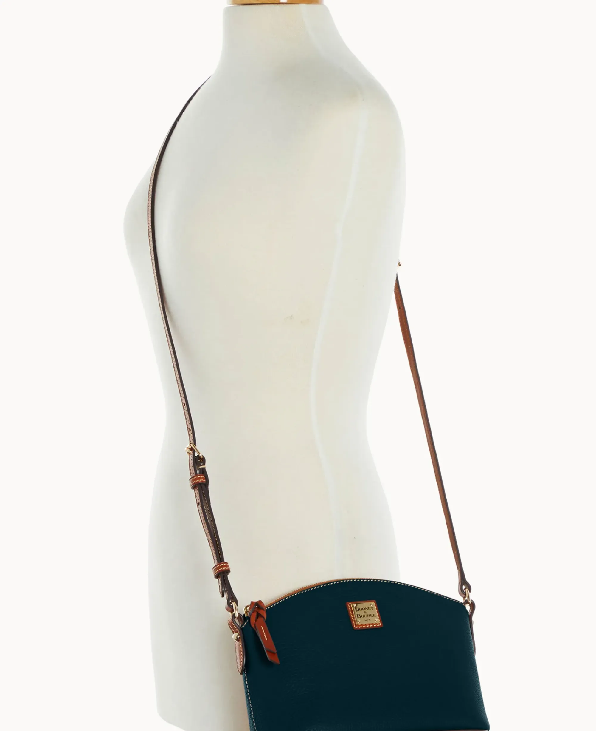 Dooney & Bourke The Pebble Grain Collection|Pebbled Leather<Pebble Grain Suki Crossbody Black