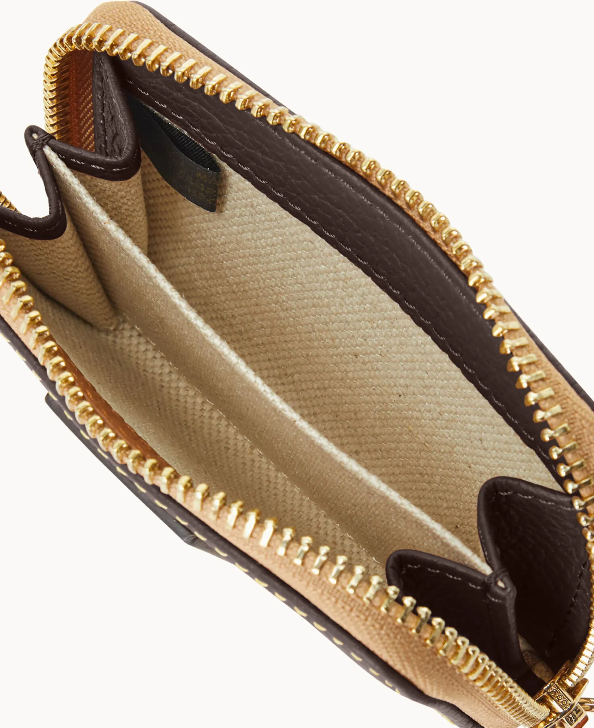 Dooney & Bourke The Pebble Grain Collection|Grab and Go<Pebble Grain Zip Around Credit Card Case Brown Tmoro