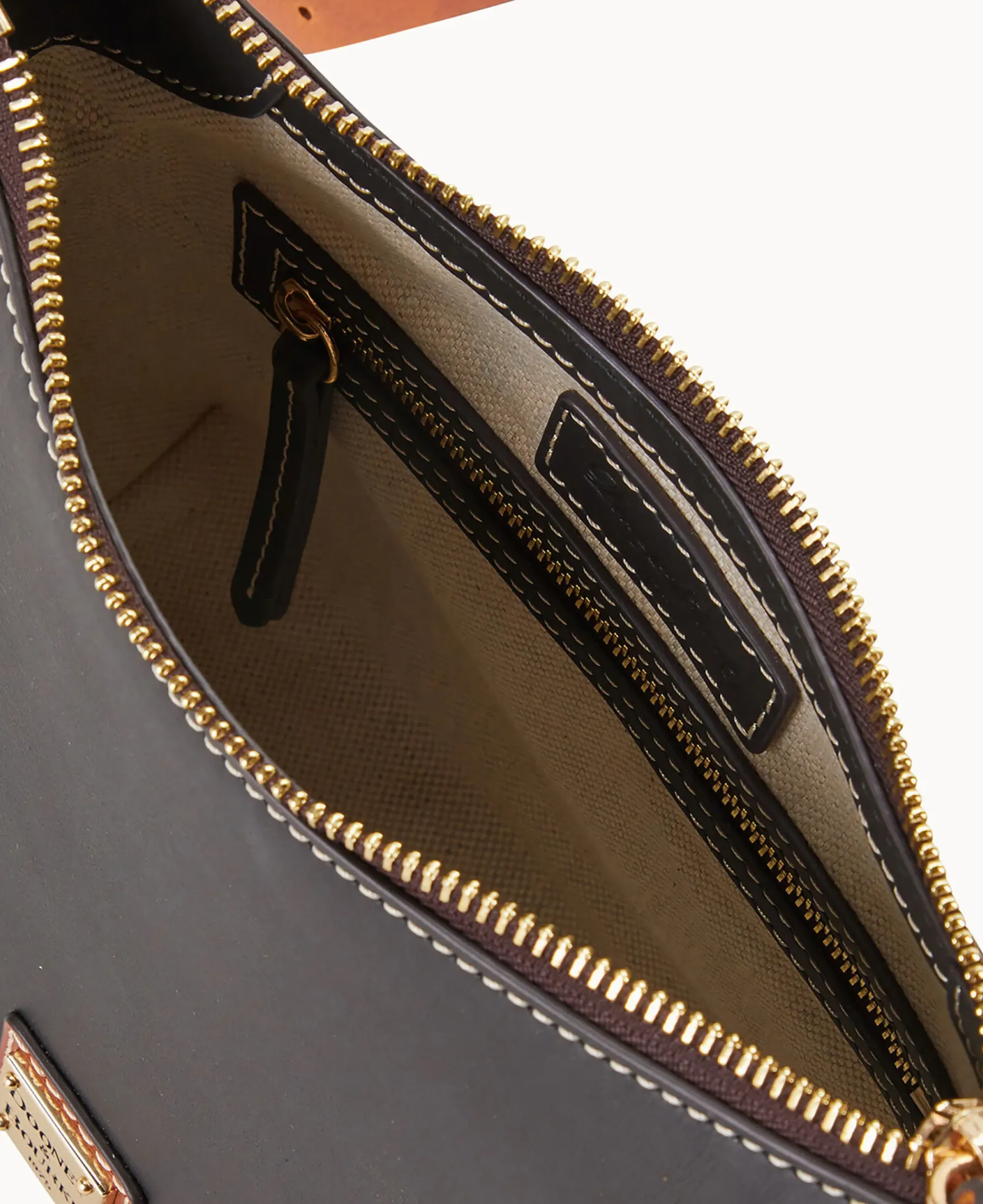 Dooney & Bourke Smooth Leather|Mini Bags<Penrose N S Crossbody 24 Black
