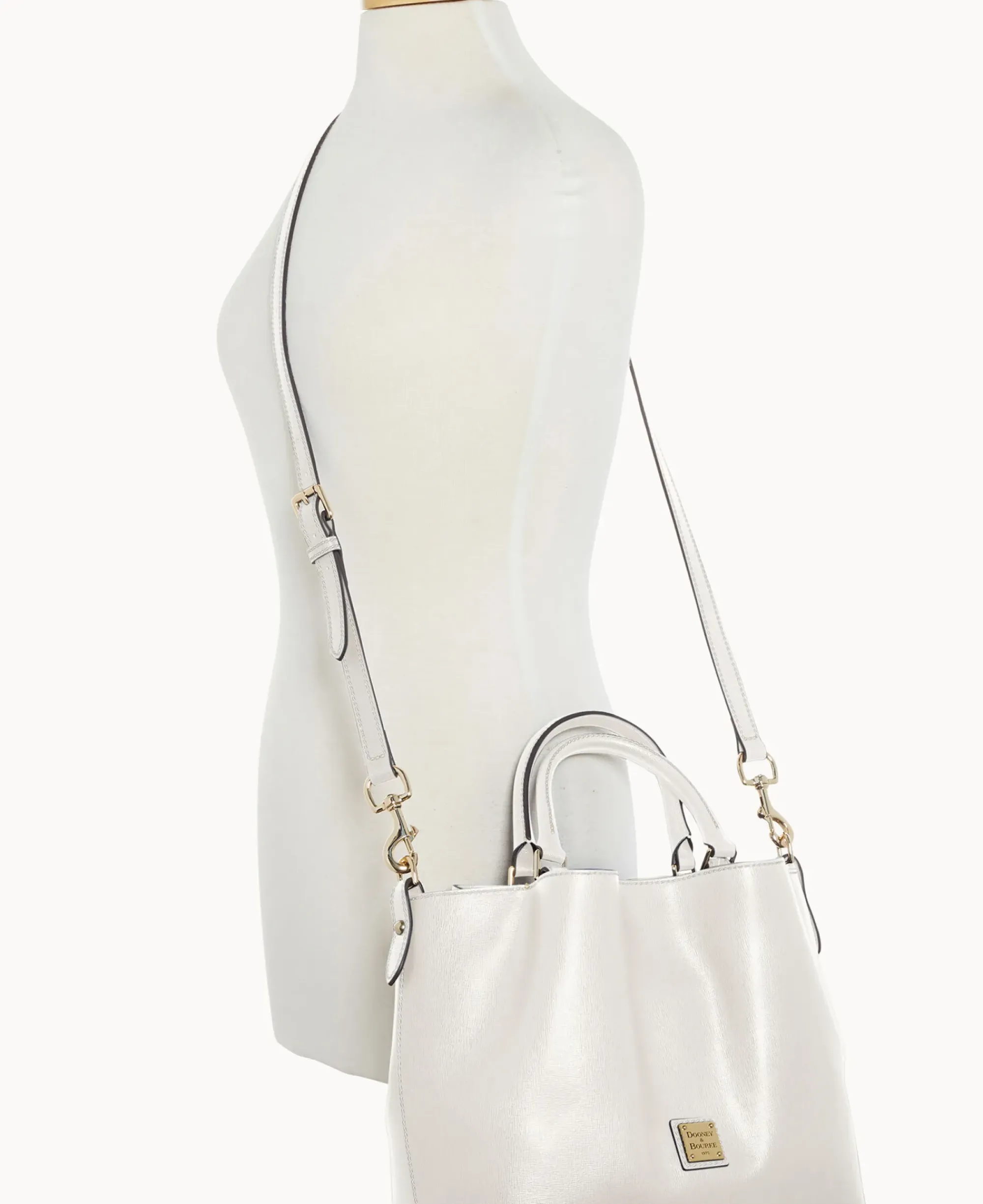 Dooney & Bourke The Saffiano Collection|Textured Leather<Saffiano Barlow Ecru