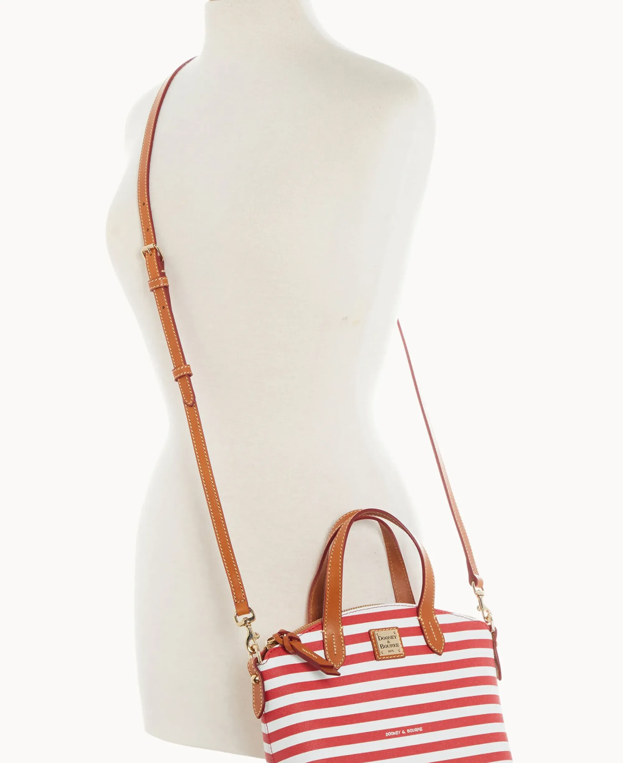 Dooney & Bourke Spring Style|Nylon<Sullivan Ruby Red